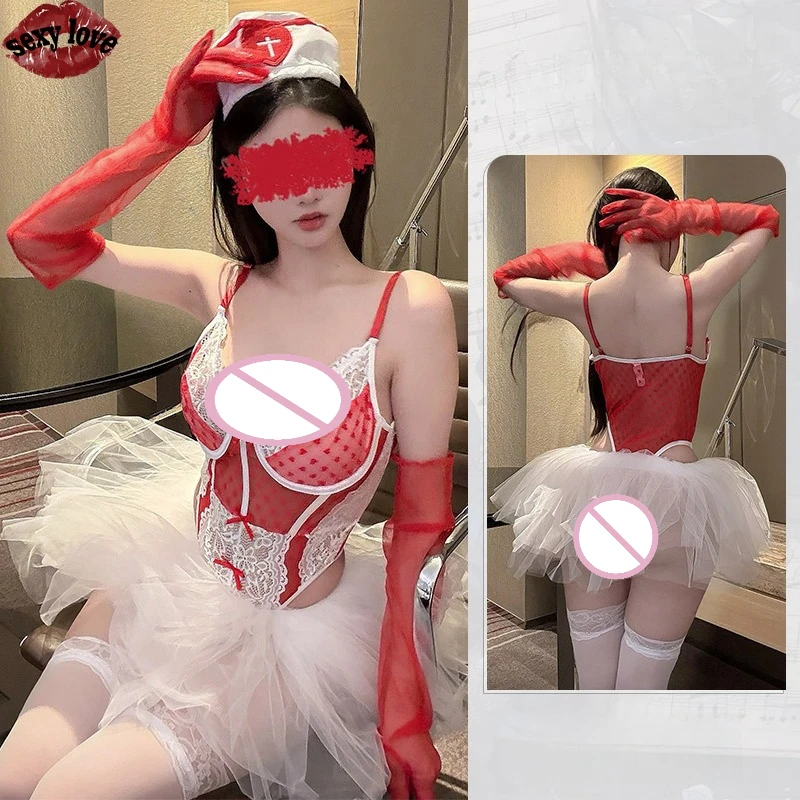 ナースモチーフのレースコルセット×ふんわりチュチュ — メッシュとレースの重ね技